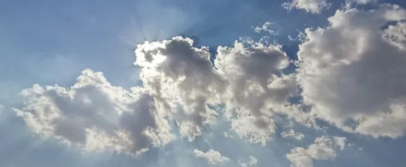 彩云天气,指尖上的天空守望者 彩云天气,指尖上的天空守望者